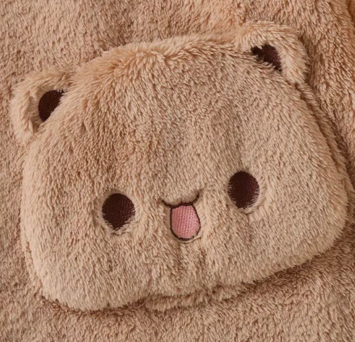 Bubu & Dudu Coral Fleece Couple Pajamas
一二布布珊瑚绒情侣睡衣秋冬套装