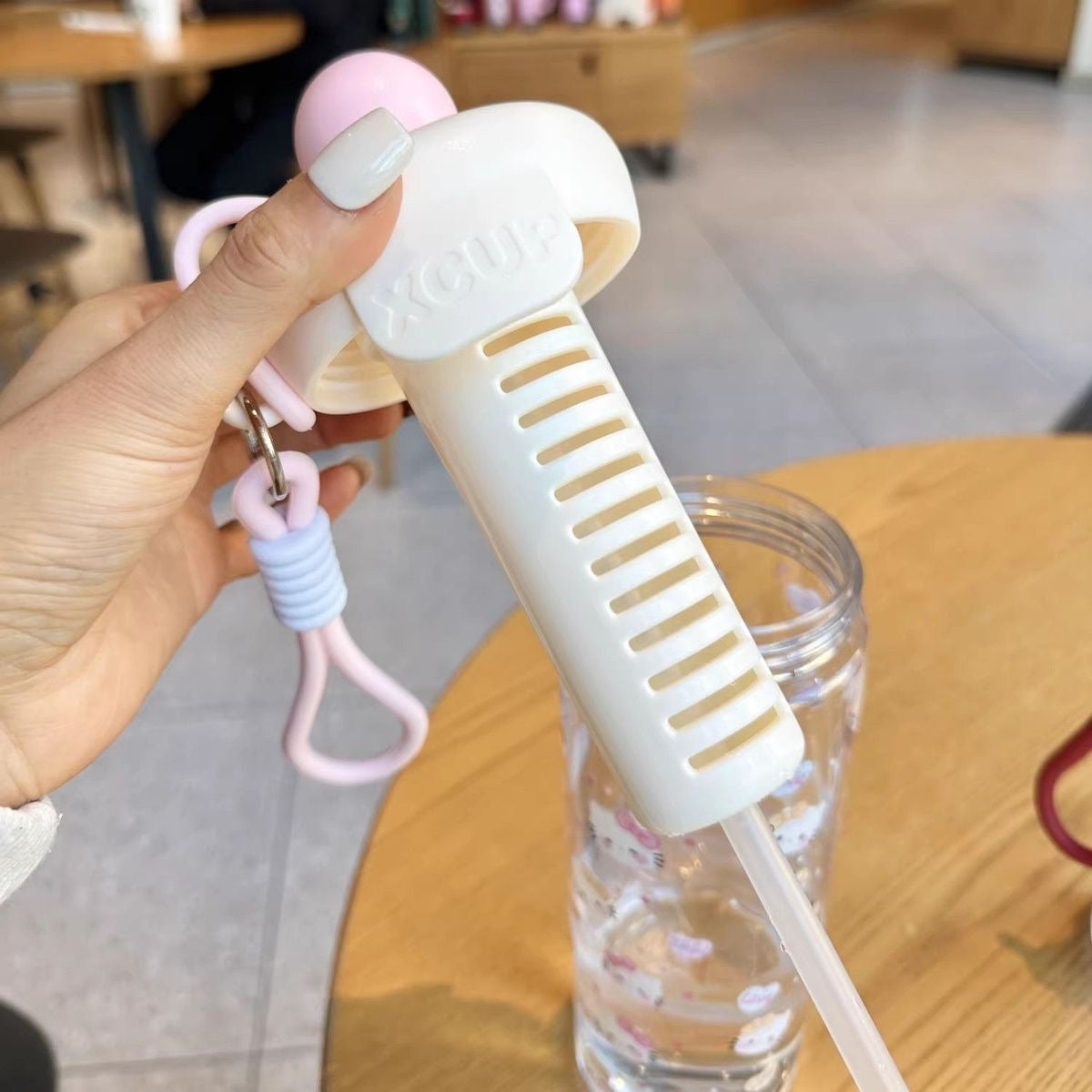 一二布布600毫升吸管隔水水杯Bubu Dudu 600ml Water Cup