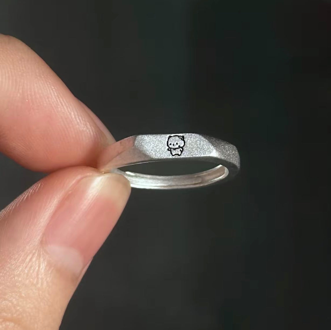 Bubu Dudu Cute Couple Open Ring Adjustable
布布一二可爱活口对戒情侣可调节戒指