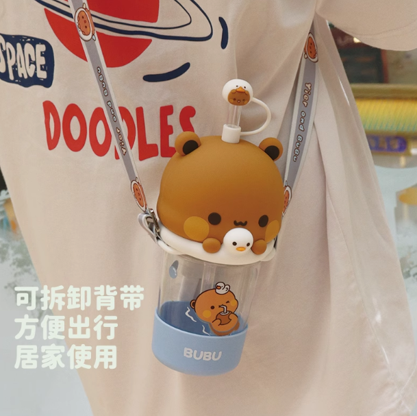 Bubu Dudu Cute Straw Water Cup
一二布布可爱大头吸管水杯